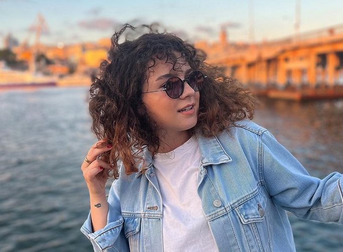 Aşk ve Umut Dizisi Melis