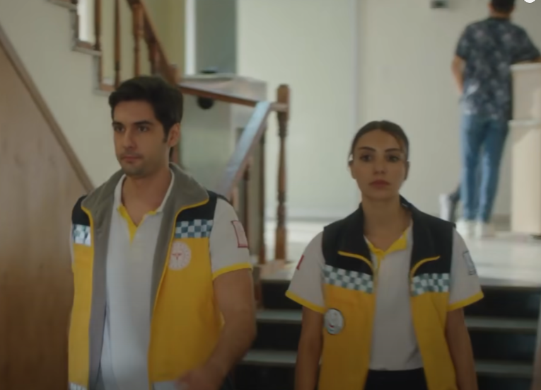 Kasaba Doktoru Çiçek kimdir?